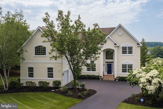 17 Flanders Valley Ct, Skillman, NJ 08558