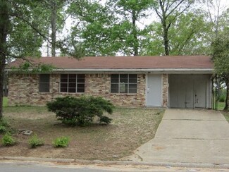 3130 Missouri Rd, Camden, AR 71701