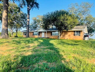 17808 U S 59, Garrison, TX 75946