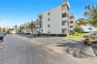 2998 Sunrise Lakes Dr E Unit 115, Sunrise, FL 33322