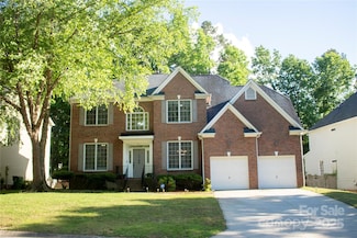 7708 Harrington Woods Rd, Charlotte, NC 28269