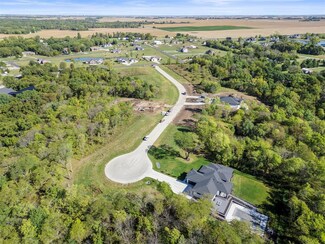 20 N Star Ln, Dallas Center, IA 50063