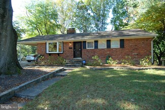 7667 Long Pine Dr, Springfield, VA 22151