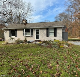 17 Stempert Rd, Branchville, NJ 07826