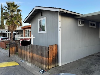 3748 Arroyo Seco Ln Unit 22, North Highlands, CA 95660