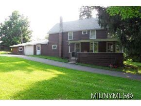 8312 Kellogg St, Clinton, NY 13323