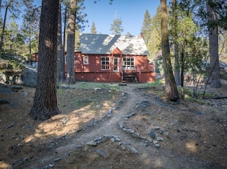 41391 Musick Dr, Shaver Lake, CA 93664