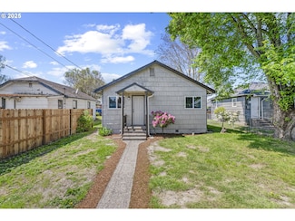 288 27th Ave, Longview, WA 98632