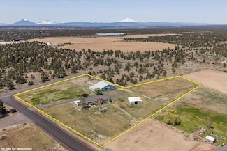 3099 NW Williams Way, Redmond, OR 97756