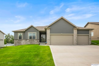 15301 Kansas Ave, Omaha, NE 68116