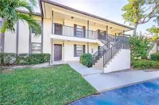 500 Misty Pines Cir Unit 206, Naples, FL 34105