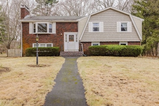 140 Power St, Taunton, MA 02780