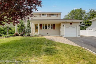 20 Crassas St, South Amboy, NJ 08879