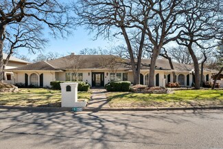 801 Crowley Rd, Arlington, TX 76012