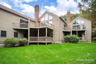 6657 Waybridge Dr SE, Grand Rapids, MI 49546