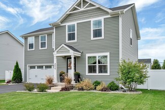 494 Jessamine Ln, Hampshire, IL 60140