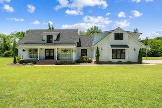 1056 Bass Rock Dr, van Buren, MO 63965