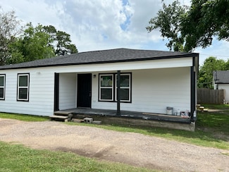710 Twin Oaks St Unit A, Houston, TX 77076