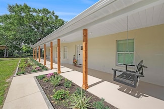 2435 Hawk Griffin Rd, Plant City, FL 33565