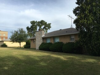 2712 Elim Ave, Zion, IL 60099