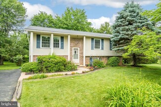 7148 Spotsylvania St, Warrenton, VA 20187