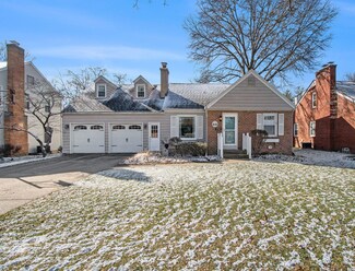 2242 Elliott St SE, Grand Rapids, MI 49506