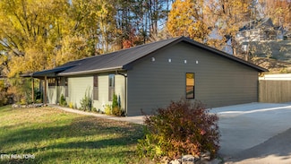 4015 Hitching Post Rd, Pigeon Forge, TN 37863