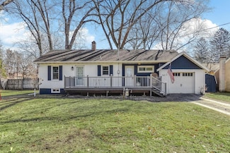 743 6th St SE, Forest Lake, MN 55025