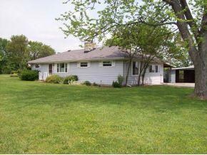 15033 Lattimer Rd, Moores Hill, IN 47032