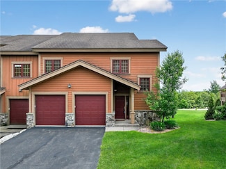 166 Southwind Dr, Seven Springs Resort, PA 15622