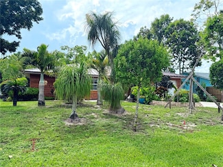 533 Fleming St, Sebastian, FL 32958