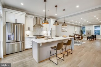 321 15th St NE, Washington, DC 20002