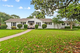 42 The Downs, Tuscaloosa, AL 35401