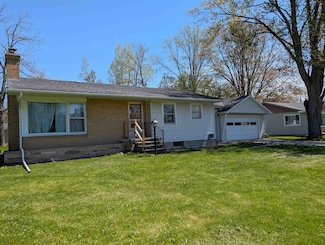 314 N Forest St, Standish, MI 48658