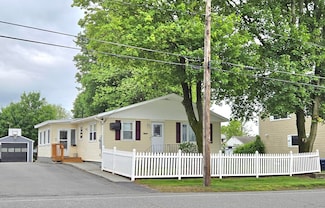 146 7th St, Leominster, MA 01453