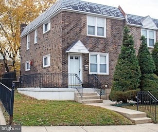 858 Fairfax Rd, Drexel Hill, PA 19026