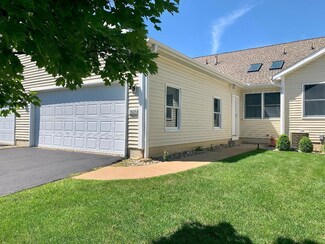 7039 Gilroy Ct Unit 14, Spring Arbor, MI 49283