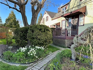 167 Coggeshall Ave Unit A, Newport, RI 02840