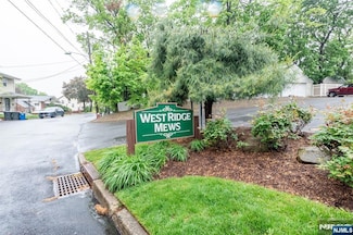 403 W Ridge Mews, Wood-Ridge, NJ 07075