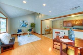 1 & 3 Marie St, Worcester, MA 01604