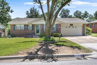 2416 W 45th Place, Tulsa, OK 74107