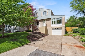461 Sleepy Hollow Rd, Pittsburgh, PA 15228