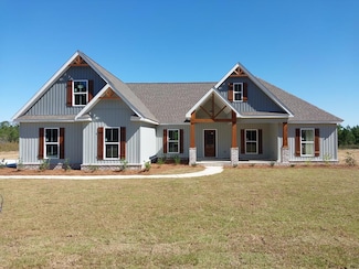 861 Clayton Rd, Ashford, AL 36312