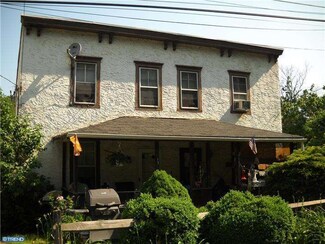 17 S Brandywine Ave, Valley Township, PA 19320