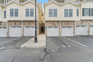 91 Roseland Ave Unit B4, Caldwell, NJ 07006