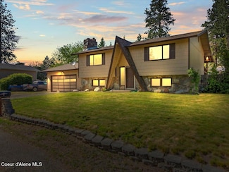 1213 E Fernwood Ct, Coeur D Alene, ID 83815
