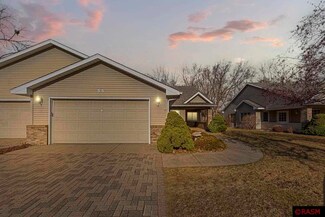 54 54 Cree Point Dr, Mankato, MN 56001
