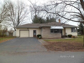 407 Summit St, Monroeville, IN 46773