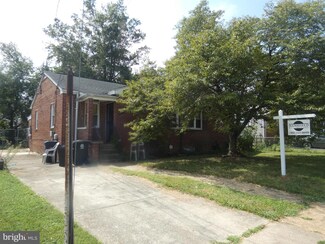 7007 Fairwood Rd, Hyattsville, MD 20784