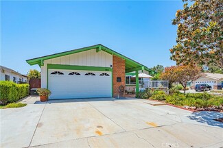11513 Manila Dr, Cypress, CA 90630
